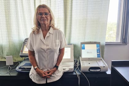 La médica cardióloga y electrofisióloga Magdalena Defeo también es autora del trabajo