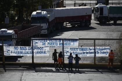 La medida de fuerza es en reclamo de la reapertura de la paritaria