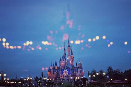 La medida forma parte del proyecto de expansión de Disneyland Forward