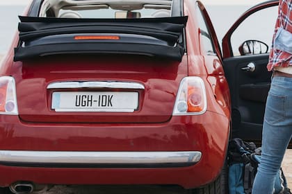 La medida también hace referencia al ocultamiento de matrículas de los vehículos