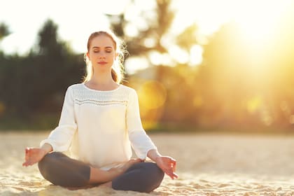 "La meditación es una herramienta muy valiosa que ayuda al crecimiento personal a través de técnicas de respiración consciente y autobservación”, Gabriel Domecq, referente de meditación y respiración del programa Wellness de Pan American Energy (PAE)