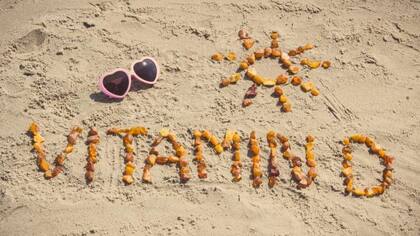 La mejor forma de que su cuerpo produzca vitamina D es con la exposición al sol, teniendo en cuenta un buen bloqueador para evitar enfermedades en la piel
Foto: Istock
