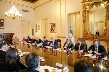 La mesa completa del gabinete, con la única excepción de Aníbal Fernández (Seguridad)