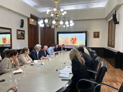 La Mesa de Enlace mantuvo una reunión con integrantes del INTA y funcionarios en la Secretaría de Agricultura