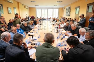 La mesa del consejo directivo de la CGT, que sesionó esta tarde en la sede de Azopardo