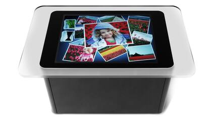 La mesa sensible al tacto Microsoft Surface anunciada en mayo de 2007
