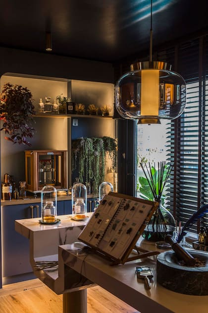 La mesada de Purastone Calcatta D'Or, un lanzamiento 2026 de De Stefano, fue realizada por Venato Mármoles bajo un diseño de Gaby López Monzón.