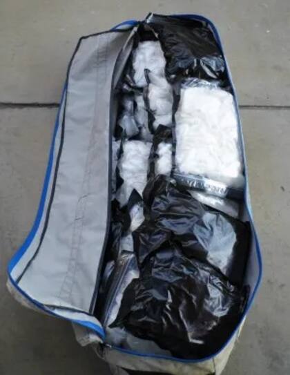 La metanfetamina encontrada estaba escondida en una bolsa de herramientas