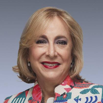 La mexicana Paula Santilli, directora de Pepsi Co en la región, es la tercera latinoamericana de la lista.