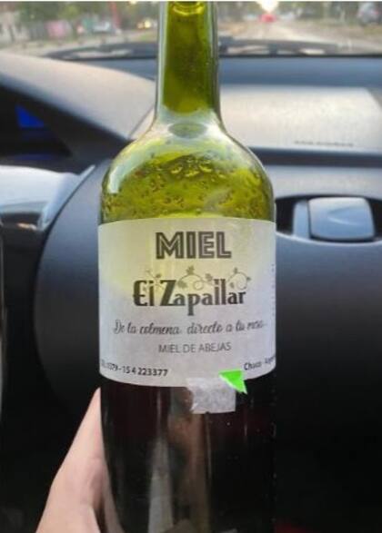 La miel El Zapallar se envasaba y se vendía en botellas de vino