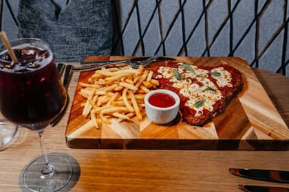 La MilaMessi, el plato de The Amalfi Llama inspirado en una receta de Celia Messi, la mamá de Lio