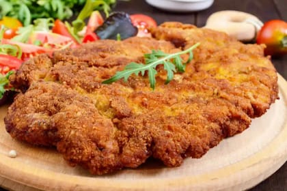 La milanesa de carne frita suele quedar crujiente; aprendé cómo hacerla sin cometer errores