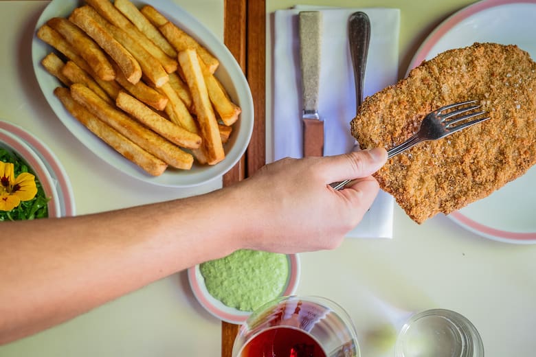 Los secretos de la milanesa: una tradición argentina al alcance de todos