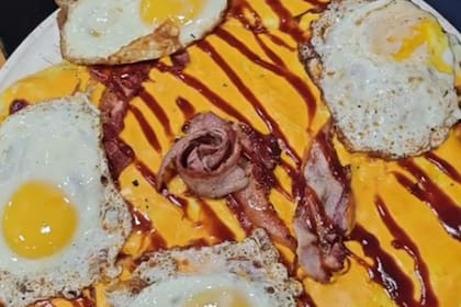 La milanesa gigante que no ataca al bolsillo, sino al hambre