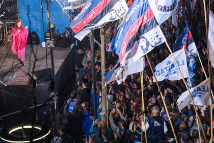 La militancia celebra a Cristina Kirchner