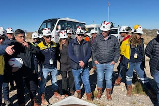 Invertirán US$800 millones para ampliar una mina de oro en Santa Cruz