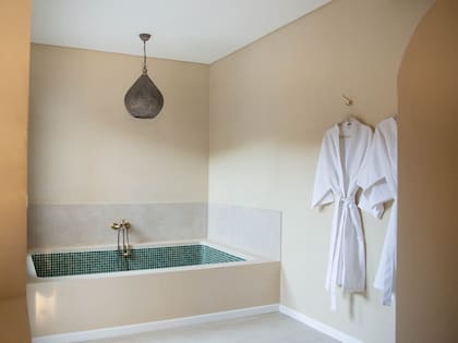 La minipiscina de una de las habitaciones.