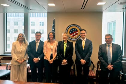 La ministra de Seguridad, Alejandra Monteoliva, tras el encuentro con la subsecretaria de Estado para Asuntos Políticos, Allison Hooker, en Washington, el 5 de mayo de 2026.