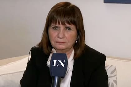 La ministra de Seguridad de la Nación, Patricia Bullrich, durante una entrevista de LN+