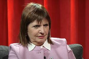 La ministra de Seguridad, Patricia Bullrich, entrevistada en LN+