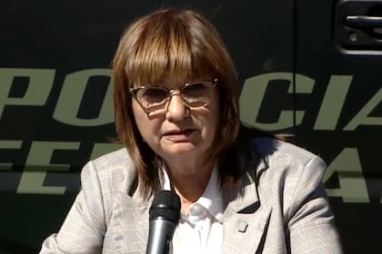 La ministra de Seguridad, Patricia Bullrich, en conferencia de prensa