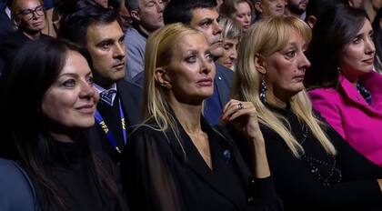 La ministra Sandra Pettovello, Yuyito González, su colaboradora, y la vicepresidenta Victoria Villarruel