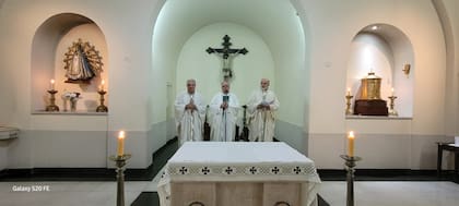 La misa de apertura de la asamblea plenaria de los obispos, que se extiende hasta el viernes