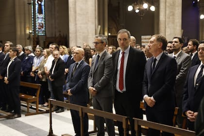 La misa de Luján: oficialismo y oposición evitaron el saludo