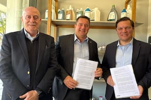 Funcionarios de Sudáfrica, que enfrenta un brote de aftosa, visitaron Biogénesis Bagó