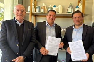 Funcionarios de Sudáfrica, que enfrenta un brote de aftosa, visitaron Biogénesis Bagó