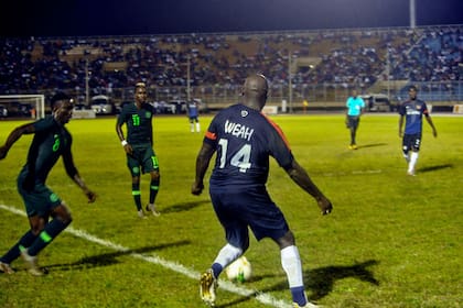La mítica camiseta 14 del exastro liberiano fue retirada después del partido