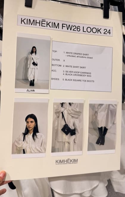 La modelo de Lo Management en Paris Fashion Week