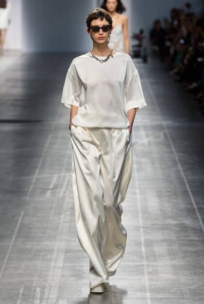 La modelo de Lo Management se lució en la pasareja de Ermanno Scervino