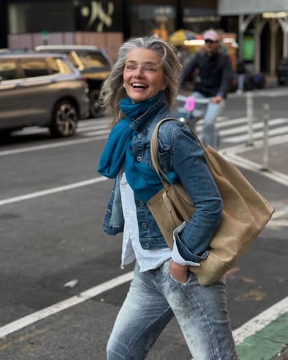 La modelo enfoca su rutina en el bienestar físico y emocional, más allá de las exigencias externas (Foto: Instagram @paulinaporizkov)