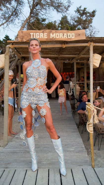 La modelo top Jimena Buttigliengo acaparó todas las miradas en la primera edición del Ibiza Fashion Experience.