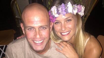 La modelo y su futuro esposo, en el ojo de la tormenta