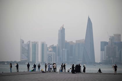 La modernidad de Qatar contrasta con la condición de milenario del polo, que recién ahora llega al pequeño emirato de Medio Oriente.