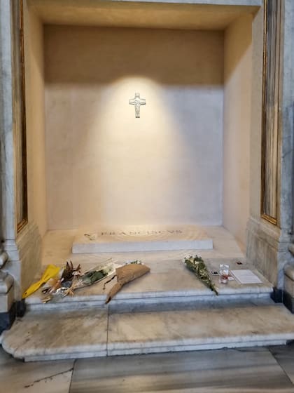 La modestísima tumba del Papa Francisco en Santa Maria Maggiore