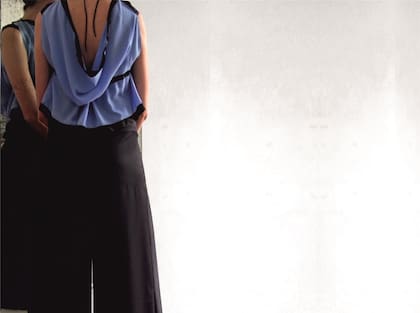 La moldería sin desperdicios es la base del desarrollo de la firma de Silvia Querede y Noelí Gómez