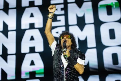 La Mona Jiménez durante su show del sábado en el Estadio Único de La Plata. Foto: Instagram @lamonaoficial