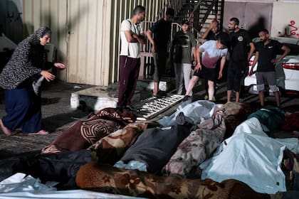 La morgue del hospital Mártires de Al Aqsa en Deir al-Balah, en la Franja de Gaza, el jueves 6 de junio de 2024