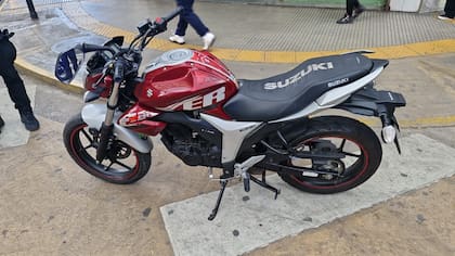 La moto en la que se movía el delincuente