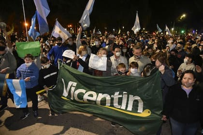 En Avellaneda, Santa Fe, donde nació Vicentin, hubo manifestaciones contra la expropiación 