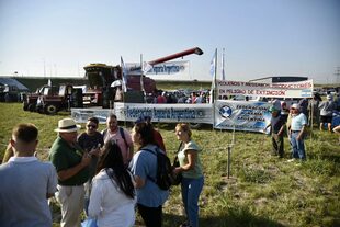 La movilización fue impulsada por Federación Agraria Argentina (FAA) y terminó generando la adhesión de muchas entidades del campo