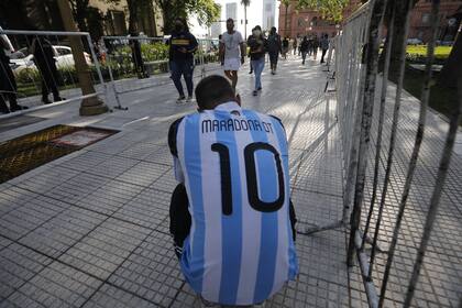 Diego Maradona fue velado públicamente este jueves en Casa de Gobierno