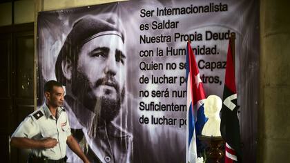 La muerte de Fidel Castro golpea a los cubanos