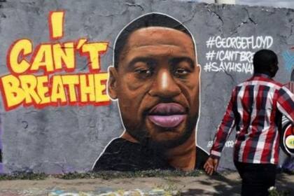 La muerte de George Floyd ocurrió mientras estaba bajo custodia policial en Minneapolis