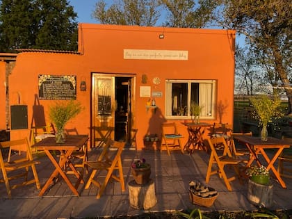 La muerte de su padre fue dura, pero sigue con su proyecto en Arrecifes