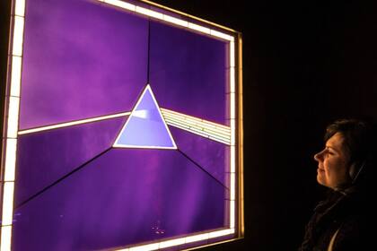 La muestra propone un viaje al interior del universo de Pink Floyd