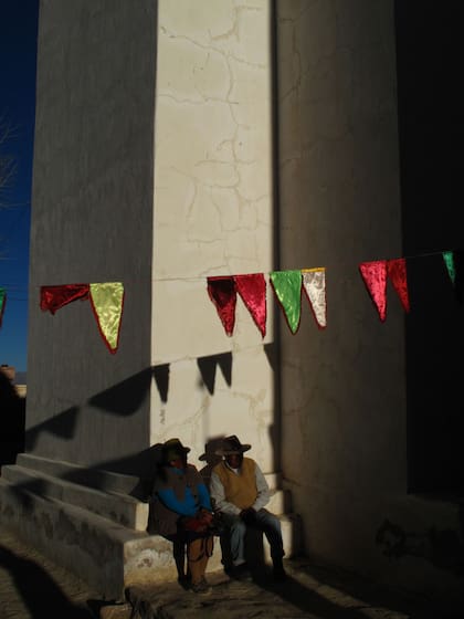 La muestra reúne 32 fotografías en color y en blanco y negro tomadas a lo largo de dos décadas